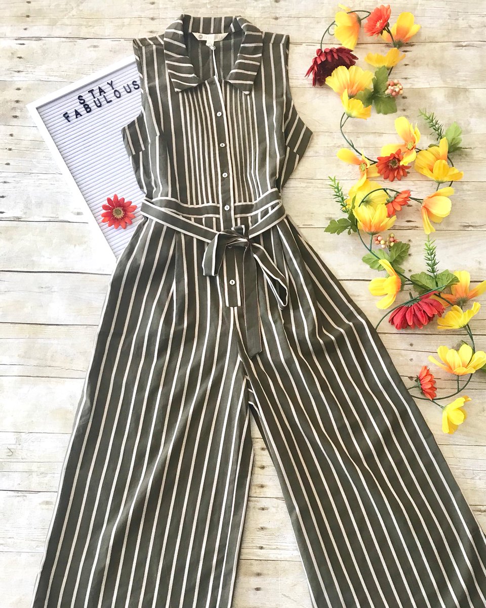 LoveRelished's tweet photo. Sunday brunch calls for this fabulous olive striped jumpsuit.🌿✨ #loverelished #relishedexclusive #jumpsuit #shoplocal #boutiquefashion #sundayfunday #summervibes 
https://t.co/DLjoE1Uxfv https://t.co/UdnqdcKxTv