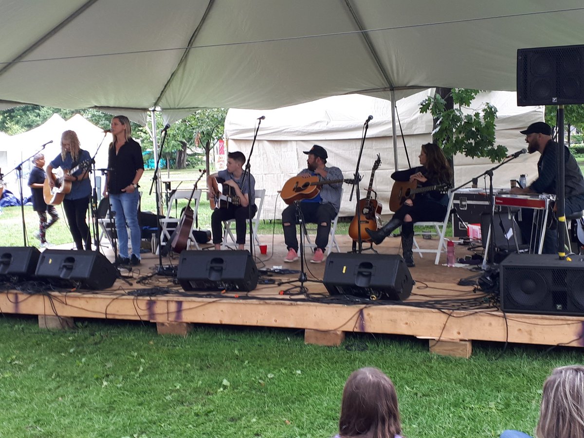 KatherineKrige's tweet photo. Rain has stopped. Music lives on at #HomeCounty2018
#ldnont #LDNENT #homecounty45 https://t.co/zMMxB2STzy