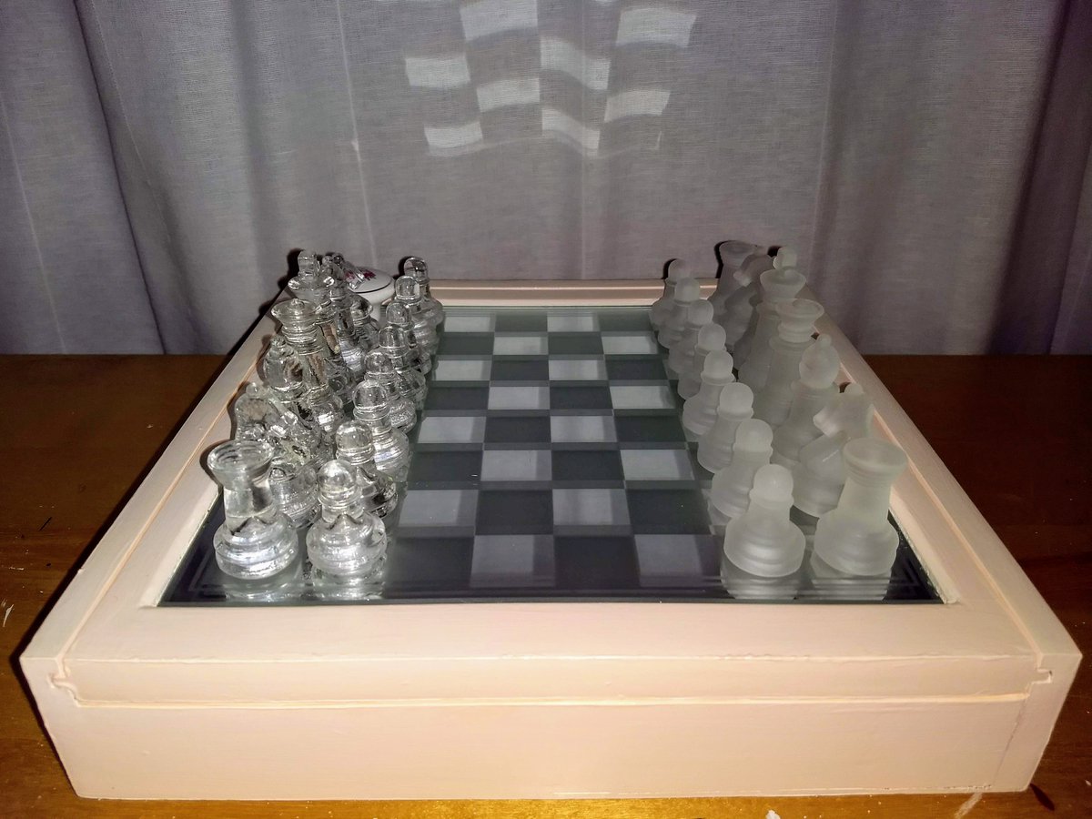 Hey Crafters!
Today we're refinishing a chess board that doubles as a backgammon table, and stores its own pieces! This thing does it all! Follow the link to watch the full transformation!
youtu.be/UmreBJbu1rU
#ThriftShopFlip #Thrift