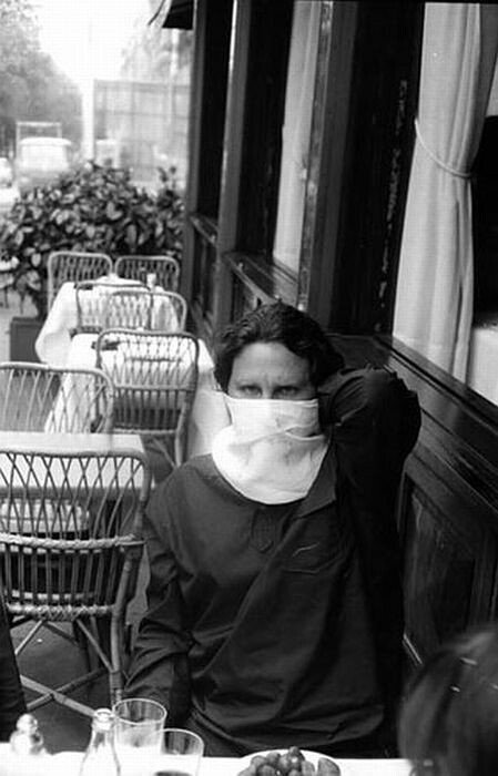BoredWeb3's tweet photo. Jim Morrison at the Bar “Alexander” in Paris, 1971. 📷  Hervé Muller. https://t.co/RPziUySCnG