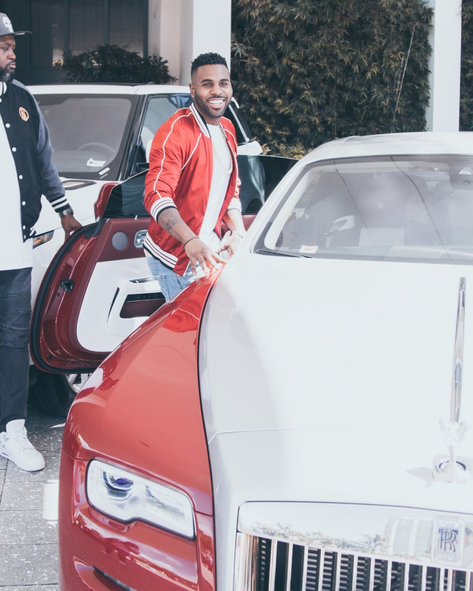 jasonderulo's tweet photo. New whip, who dis? https://t.co/8HzMQvwNmt