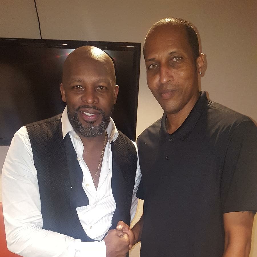 All about last night:#ThrowBackSizzlingJam #OrleansArena  #troop <a href="/ALLENakaALMAC/">Allen McNeil aka AL MAC from R&B group Troop</a> @jonjonoftroop1 <a href="/djquik/">Marvin Blake</a> <a href="/Michellemuzic/">Michel'le</a> #Joe