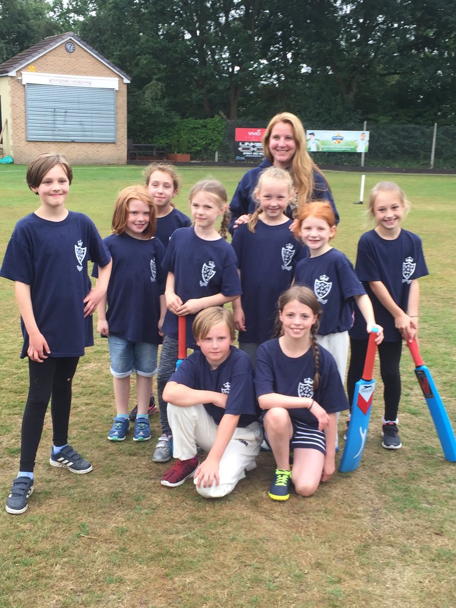 girls_scc's tweet photo. Today the Panthers played some of their best cricket ever. This time last year we did not exist... today we worked as a team stepping up and over coming fears, backing up, making catches, hitting 4’s and 6’s. Best of all.... they had fun! #proud        Thanks Ray for organising https://t.co/OfwG3K8uBy