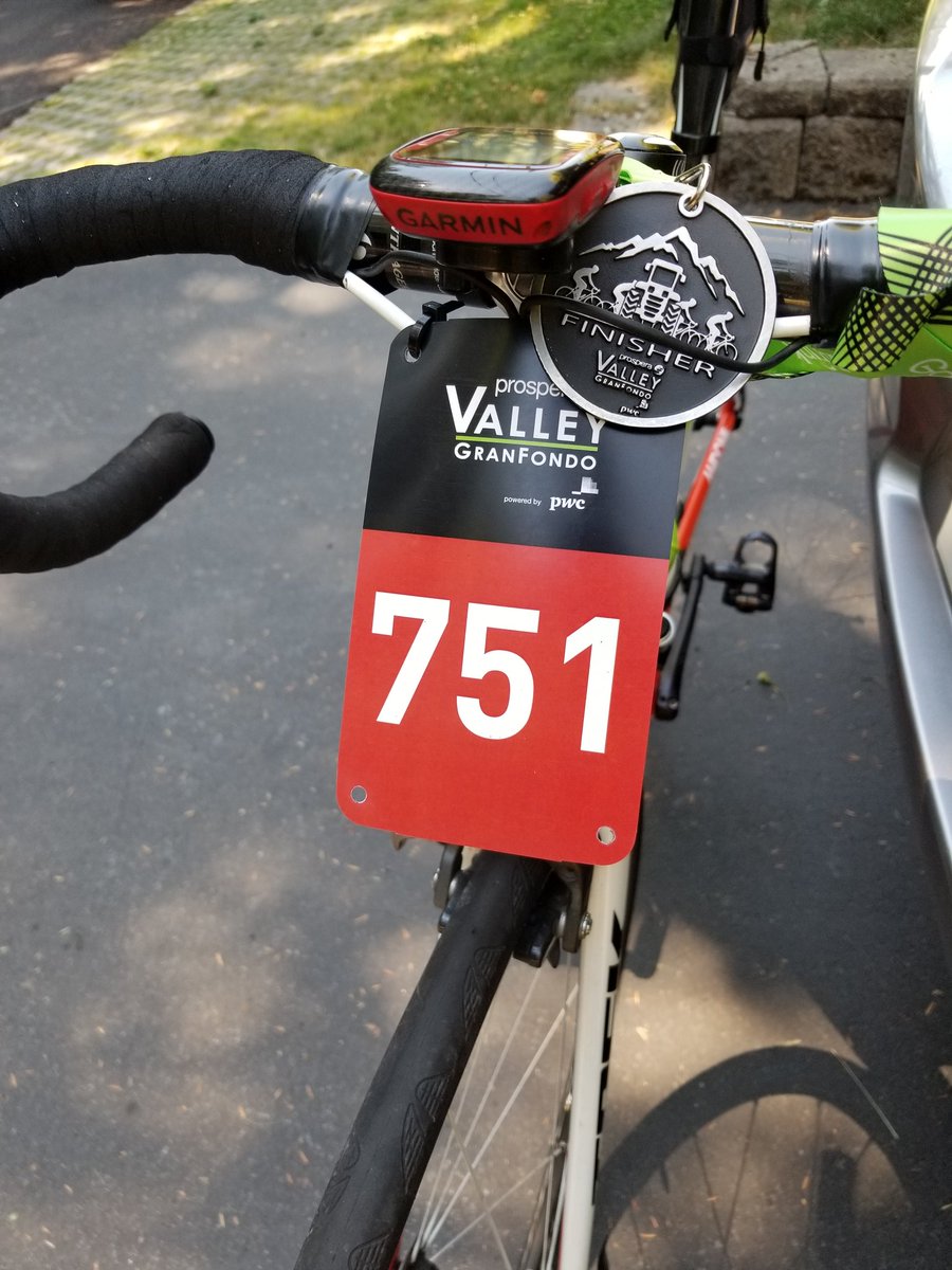 DCCDavey's tweet photo. Thank you @ValleyGranFondo for a fantastic event today! Big blue skies, beautiful farmland, stunning mountains and the open road. My ride couldn't have been better. See you next year. @TaG_Cycling #tagtrained #VPD #cyclinglife https://t.co/Wbff7CovxK