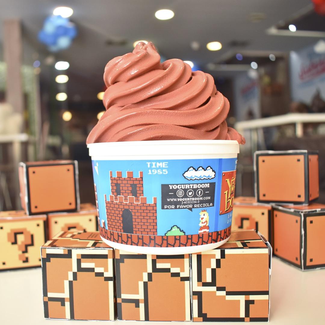 YogurtBoom's tweet photo. It's a me Mario! Hoy nuestro fontanero favorito tiene como misión crear una combinación única y divertida con nuestro sabor de Super Mushrooms. ¿Qué toppings le recomiendas #Boomaker? 🎮➡️🙌🏼😱
.
#Yogurtboom #Heladeria #Herewego https://t.co/KFsMKvDFT6
