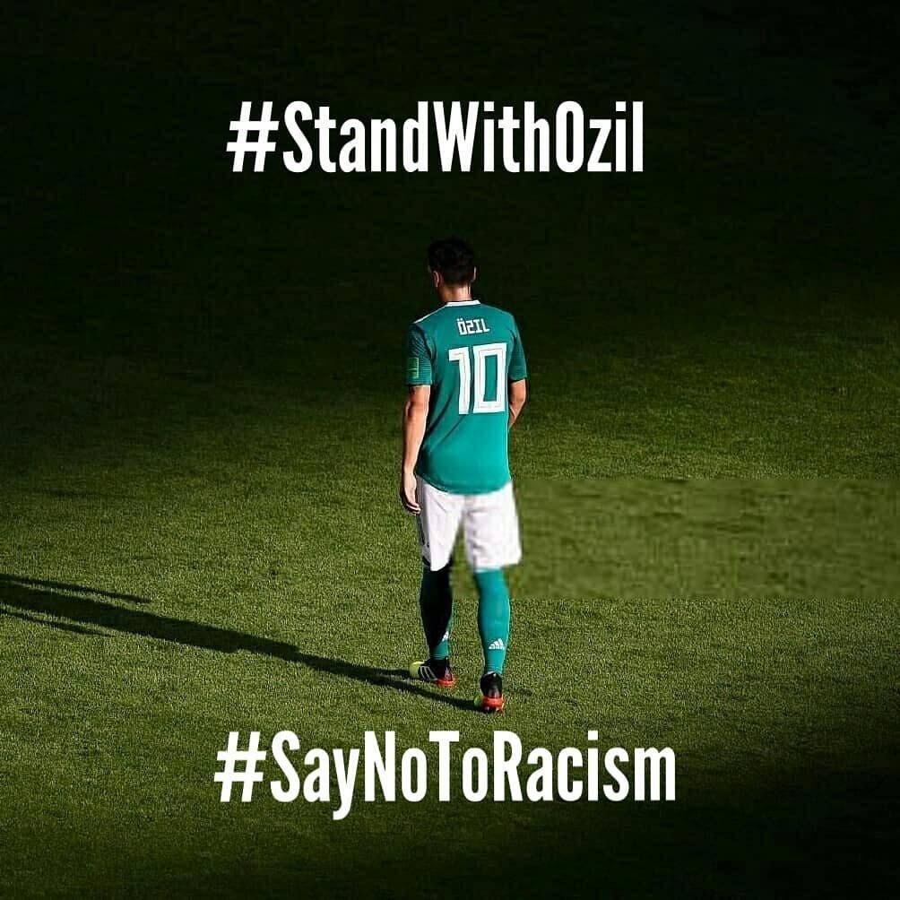 FootballFactly's tweet photo. Lukaku: ‘When things were going well, I was Lukaku the Belgian striker..when they weren’t going well, I was the Belgian striker of Congolese descent’

Ozil: ‘When we win, I am German. When we lose, I am an immigrant’

Benzema: ‘When I score I’m French, when I dont I’m Arab' https://t.co/ssuhsZDMSc