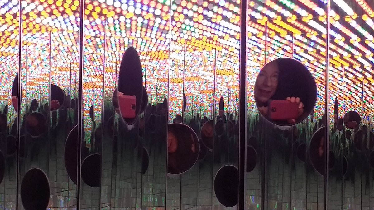 AFunderburkArt's tweet photo. Exciting to see a Yayoi #Kusama Infinity Room installation in person last night at the @ncartmuseum,
in the extraordinary exhibit You Are Here: Light, Color, and Sound Experiences #NCMAhere! At first the queue was an hour, but we only waited 20 minutes. Light of Life, 2018 #art https://t.co/PL1zYTX72I