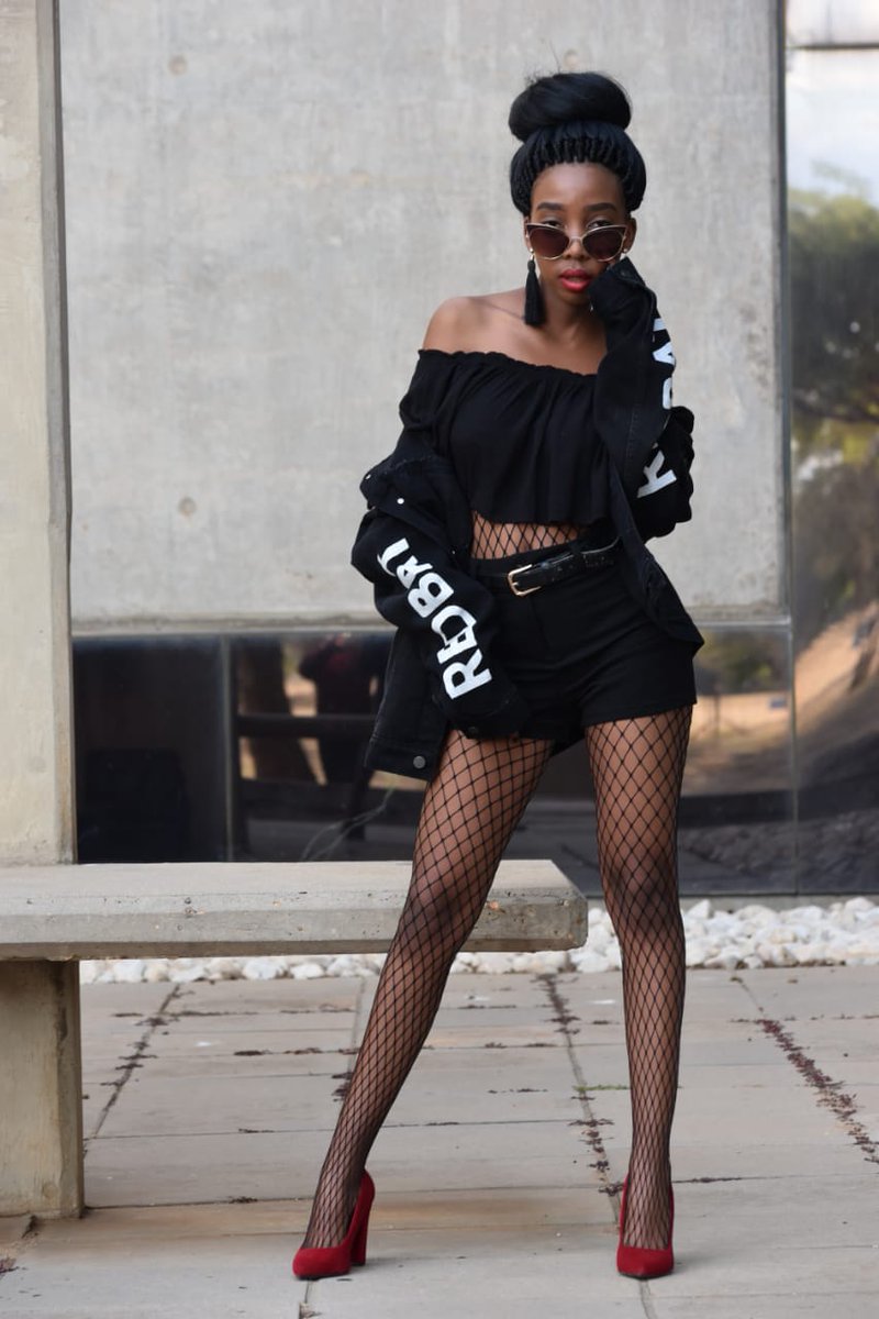 state_models's tweet photo. @safashionweek @state_models @Ernest_Runfs
#MakeItAReality
#Fsmodels https://t.co/pS3du6ahpJ