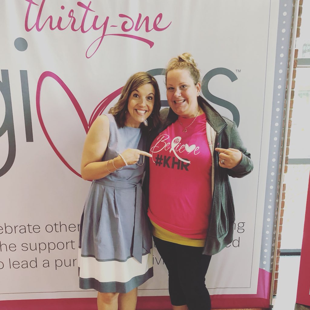 naysdays_'s tweet photo. Support my Believe ๐๐น#KHR shirt at @thirtyone National Conference #31conference #supportingher #kateshooterrally #thirtyonegives https://t.co/whDmACdSmW