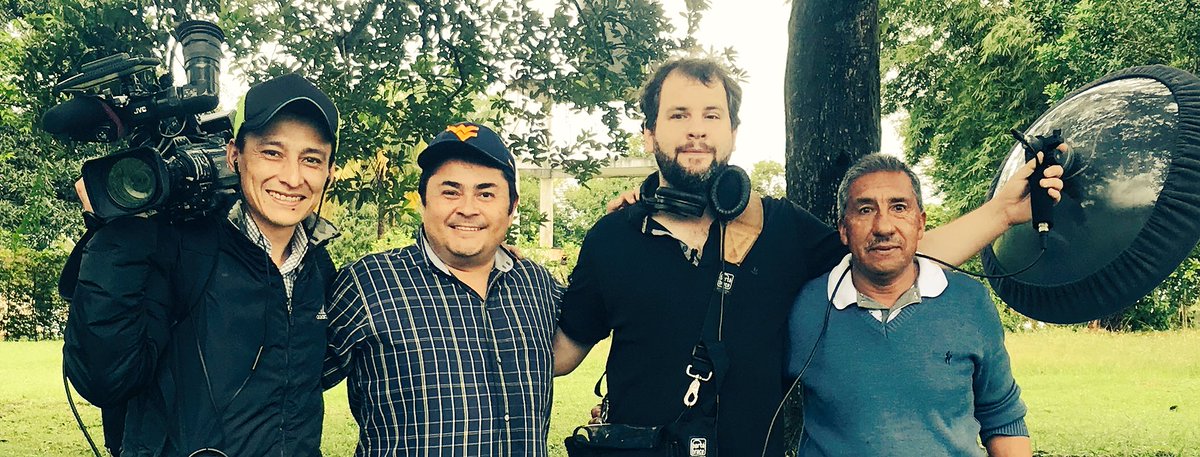 IVANSERRANOAL's tweet photo. Hoy en @NoticiasUno  #Alas10pm acompañamos al Uruguayo Juan Pablo Culasso a clasificar  aves en el Meta, a oído puede identificar mil tipos diferentes de aves. @lagosdemenegua https://t.co/RqakyCcOfq