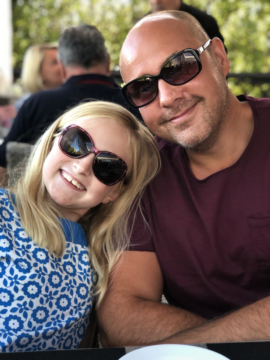 Morgan77Matt's tweet photo. Lovely evening meal with my bestie and @lewisneil775 &amp; @tweakle https://t.co/Ca5QEsDb2Q