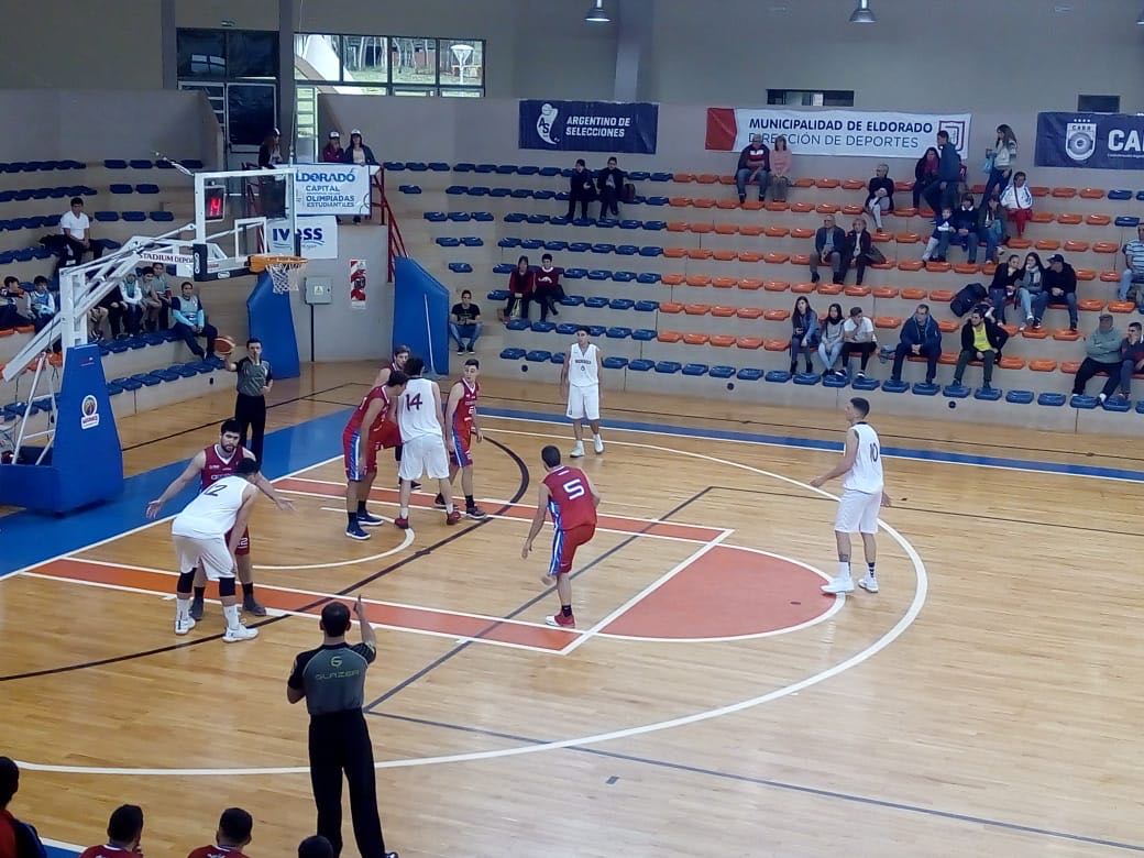 Arg de Selecc Zona A Eldorado: Córdoba venció por 77 a 65 a Mendoza. Banegas goleador con 18 puntos.