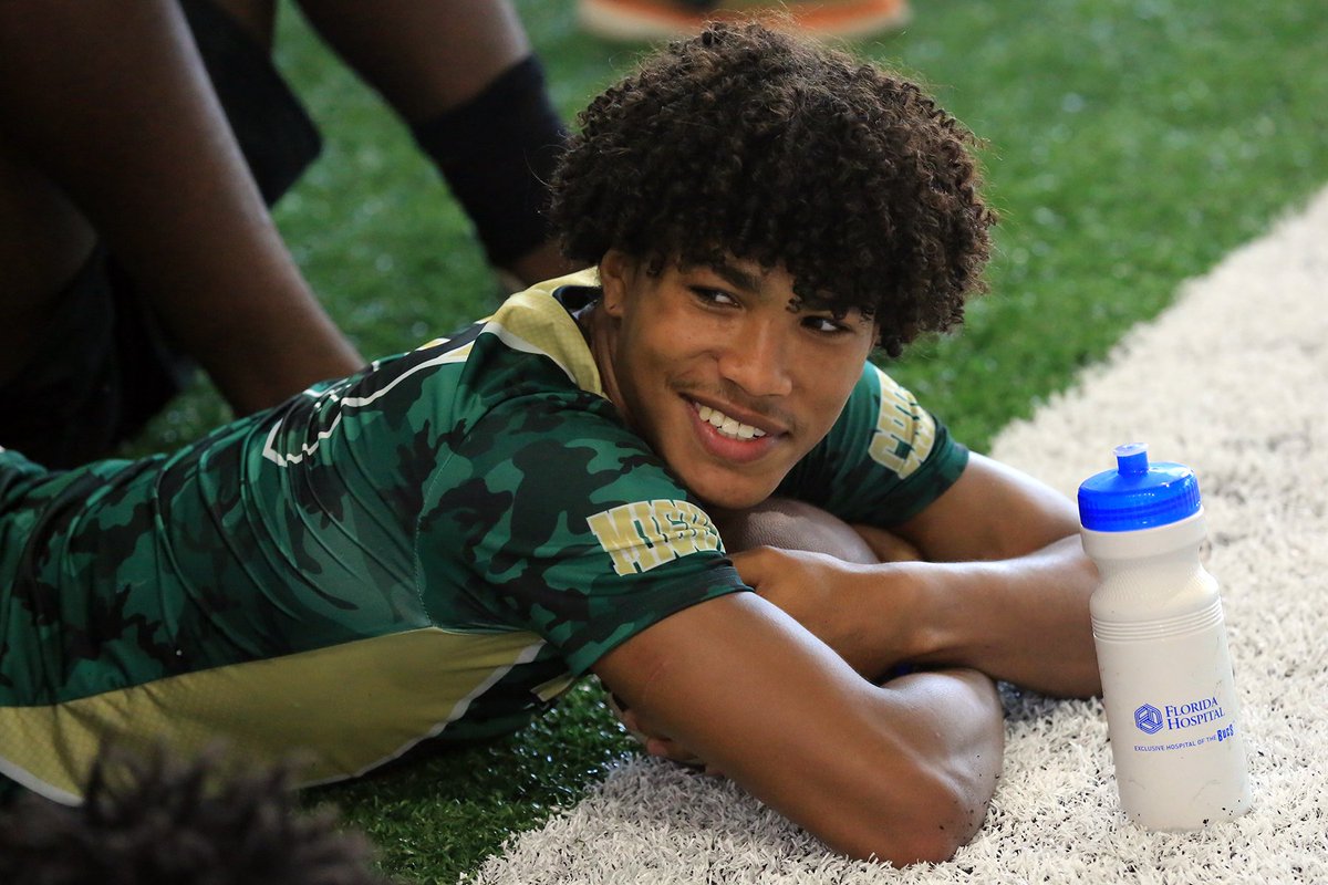 AdventHealth's tweet image. This weekend was filled with faith and great football at One Buc Place! We’re honored to partner with the @buccaneers to highlight the integrity, service, teamwork and excellence showcased by these FCA Tampa Bay student-athletes! #FCAStrong #TampaBay