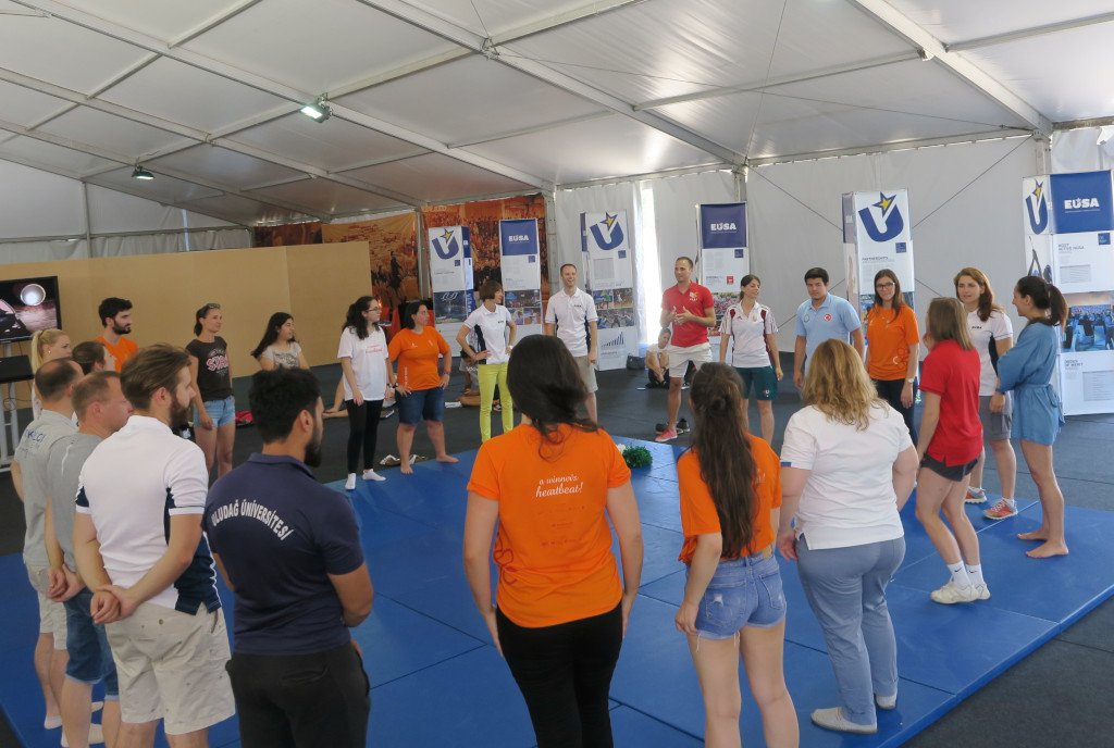 eusaunisport's tweet photo. European University Sports Association @eusaunisport and European Universities Games 2018 @eug2018 work together towards fair, inclusive and safe Games #eusaunisport #eug2018
https://t.co/vWoB2lj8LP https://t.co/Hl7GQ4J8Fm