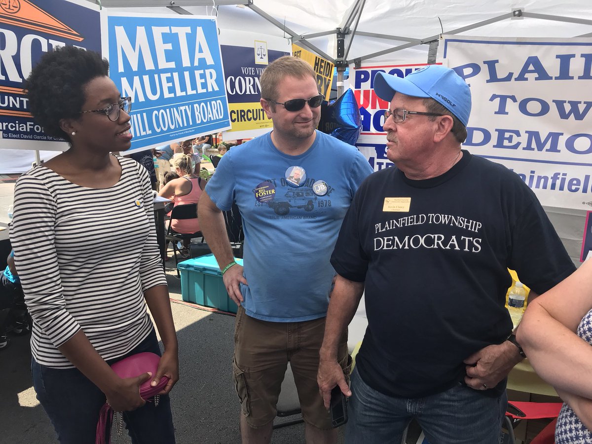 LaurenUnderwood's tweet photo. Stopped by the Plainfield Festival today to join my friends, Plainfield Township Democrats! Thanks for having my back and when I’m in Congress, I’ll have yours! #CantStopWontStop #IL14 https://t.co/OiY6fXq1eW
