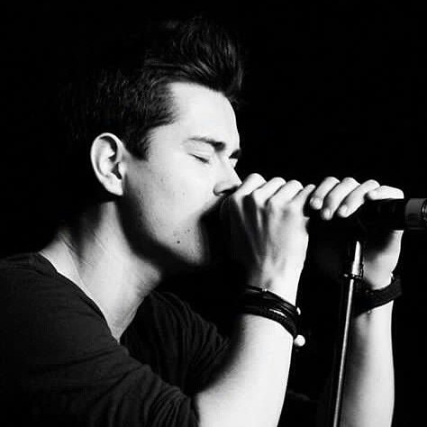 StewieeSolana's tweet photo. #RileyMcDonough #4everExiter https://t.co/u69sRxUXCm