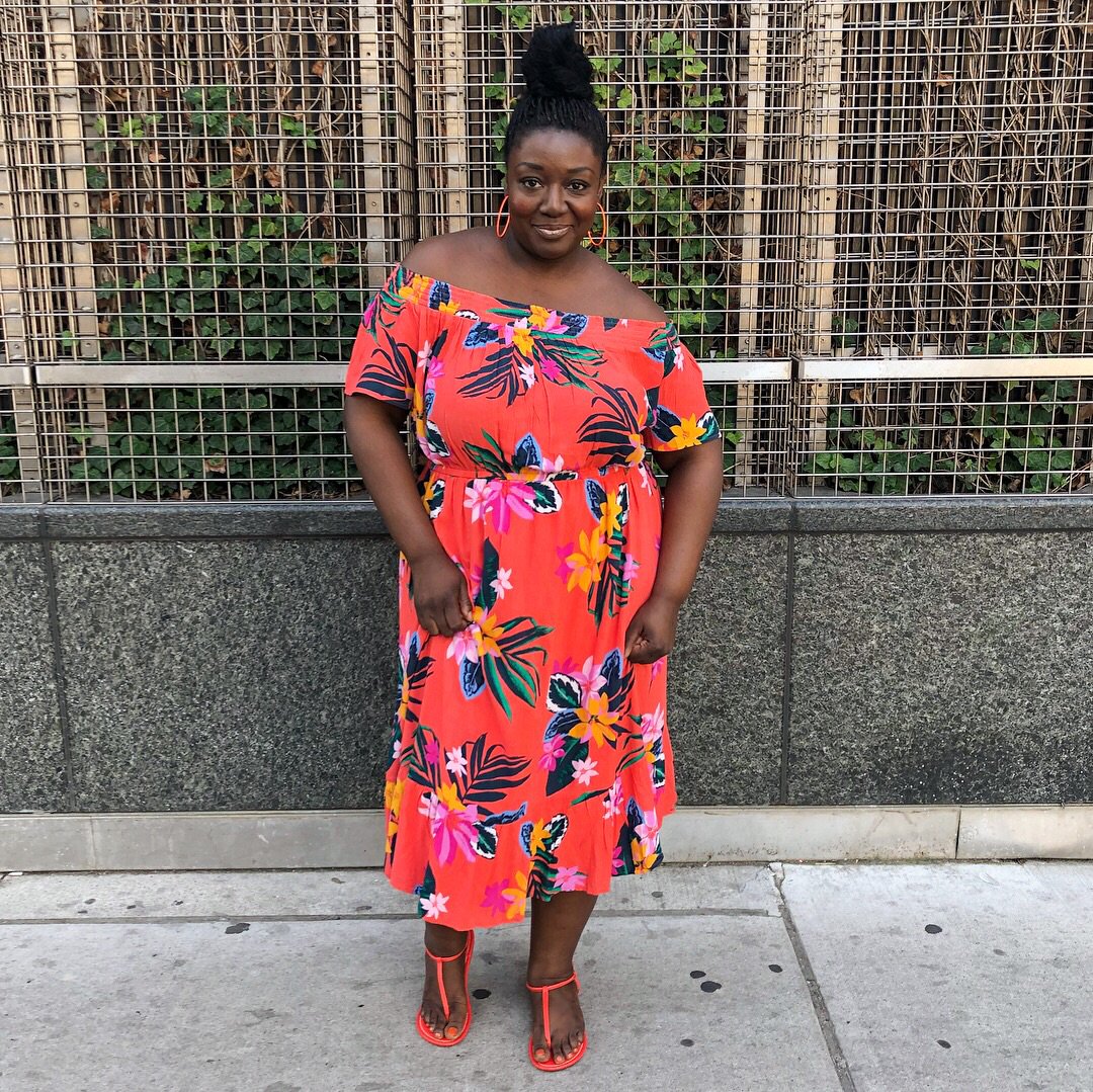 TracypMakeup's tweet photo. Thank You!🧡 RT @Foodessa: @TracypMakeup Summer is too short not to wear these beautiful vibrant colours!! Love it! #OldNavyPlus https://t.co/nUre3paecg