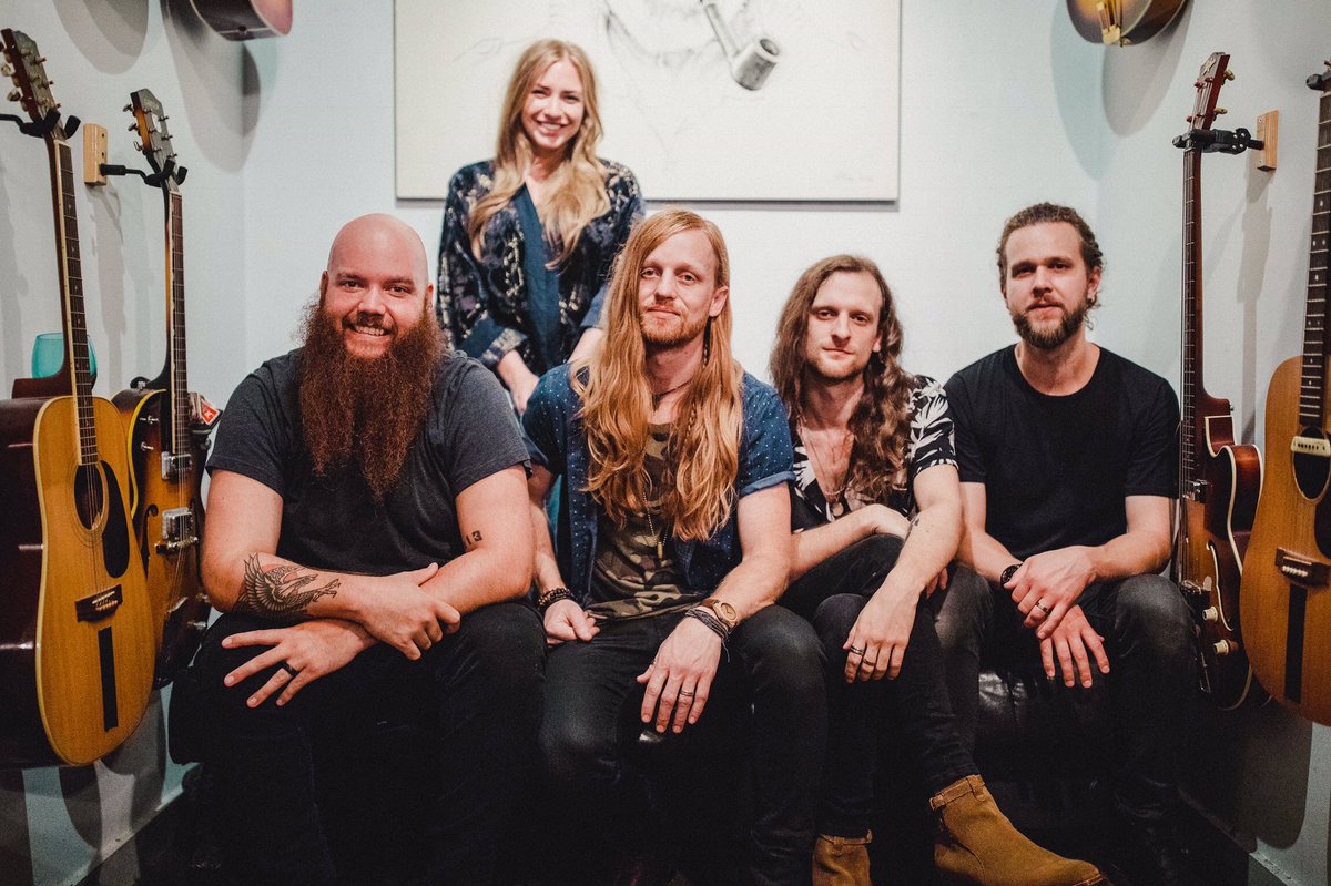 WILKESmusic's tweet photo. Quite possibly the best group of humans ever assembled. All abnormally talented, incredibly hard working, overflowing with the best kind of character &amp; fundamentally integral to this operation. I dare you to try &amp; find a better team. You won’t. #TeamWILKES 
📷 @CameronFlaisch https://t.co/njMCMBpJUT
