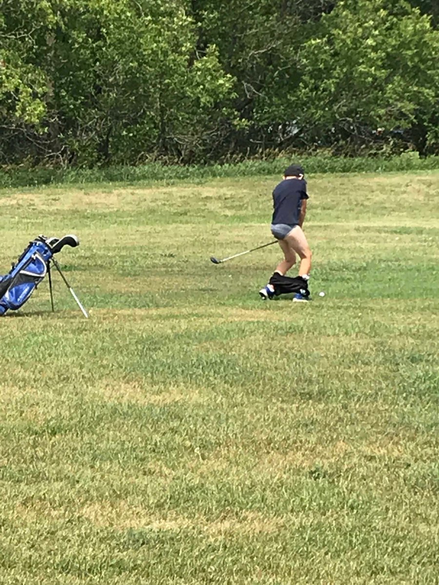 RStoroschuk's tweet photo. This is the only guy I know that took the rule literally!!! #lady’steebox #notevendrinking #mysonthejokester https://t.co/Urqu7dk8ce