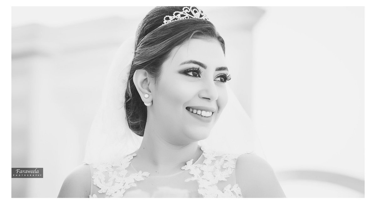 Salamafaraweela's tweet photo. #evening #freezing #holdon #snapshot
#dayout #Wedding #groom #bride
#tb #faraweelastudios #bridetobe #couple
#tweegram #follow4follow #likeforfollow
#like4like #followforfollow #Canon
#canon6d #happy #jumb #weddingphotography
#dress #dubai #egypt #Married https://t.co/7ALlXQNQLA