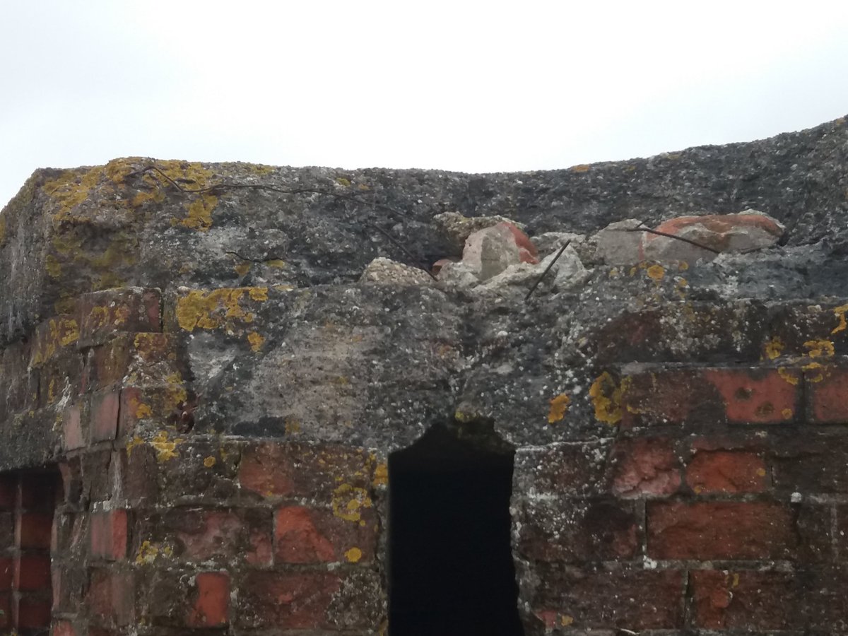 Baddileyram's tweet photo. Inside shots of #ticknall #ww2pillbox #pillboxes #pillbox #ww2pillboxes #Derbyshire @PillboxSG #WW2 https://t.co/5kPHRLBuc8
