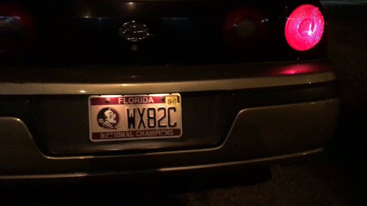 karen_kams56's tweet photo. #Tallahassee #tags #personsofinterest #FBI #FusionCenters #Infragard #MakeWorkForMorons #StalkingContracts #KillContracts DEZW1 had DEW so strong is was potentially lethal. Was at Lake Ella right behind #TPD . Either balsy or the coward counted on police “protection”. https://t.co/N2OJ1H0CAx