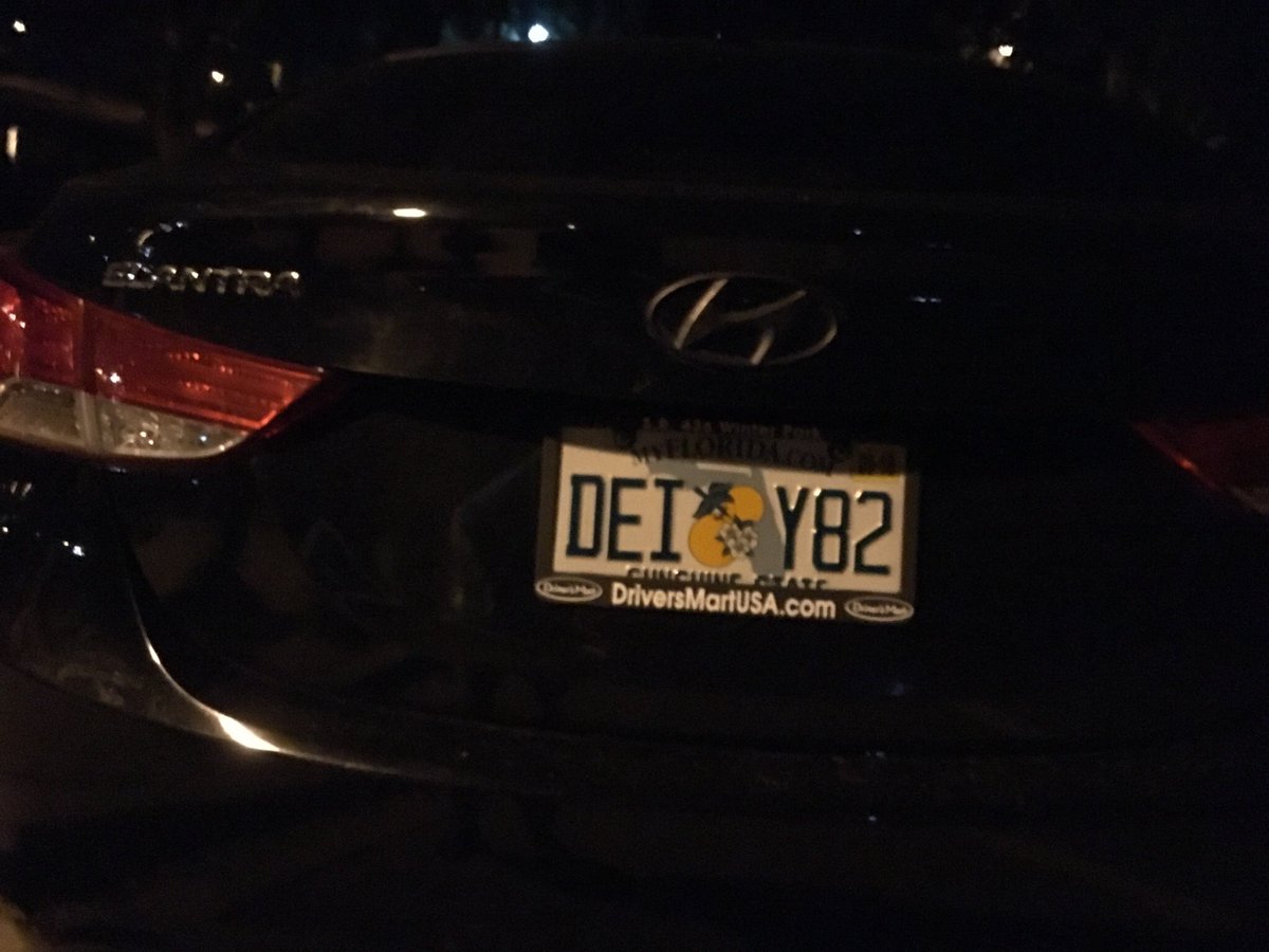 karen_kams56's tweet photo. #Tallahassee #tags #personsofinterest #FBI #FusionCenters #Infragard #MakeWorkForMorons #StalkingContracts #KillContracts DEZW1 had DEW so strong is was potentially lethal. Was at Lake Ella right behind #TPD . Either balsy or the coward counted on police “protection”. https://t.co/N2OJ1H0CAx