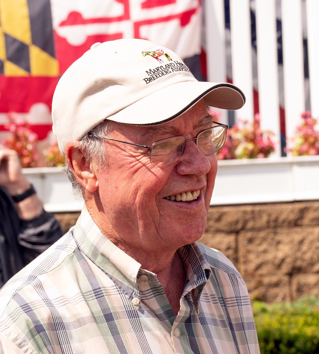 ScottWykoffWBAL's tweet photo. It's a grand slam for Hamilton Smith #HamiltonSmith as he saddles 4 winners Sunday at his home track @LaurelPark Way to go Hammy!!!! 4 for 4 at @LaurelParkLive for the proud native of South Carolina who began his training career in 1976 and has won more than 1,900 races!!!! https://t.co/IBjyHjyipW