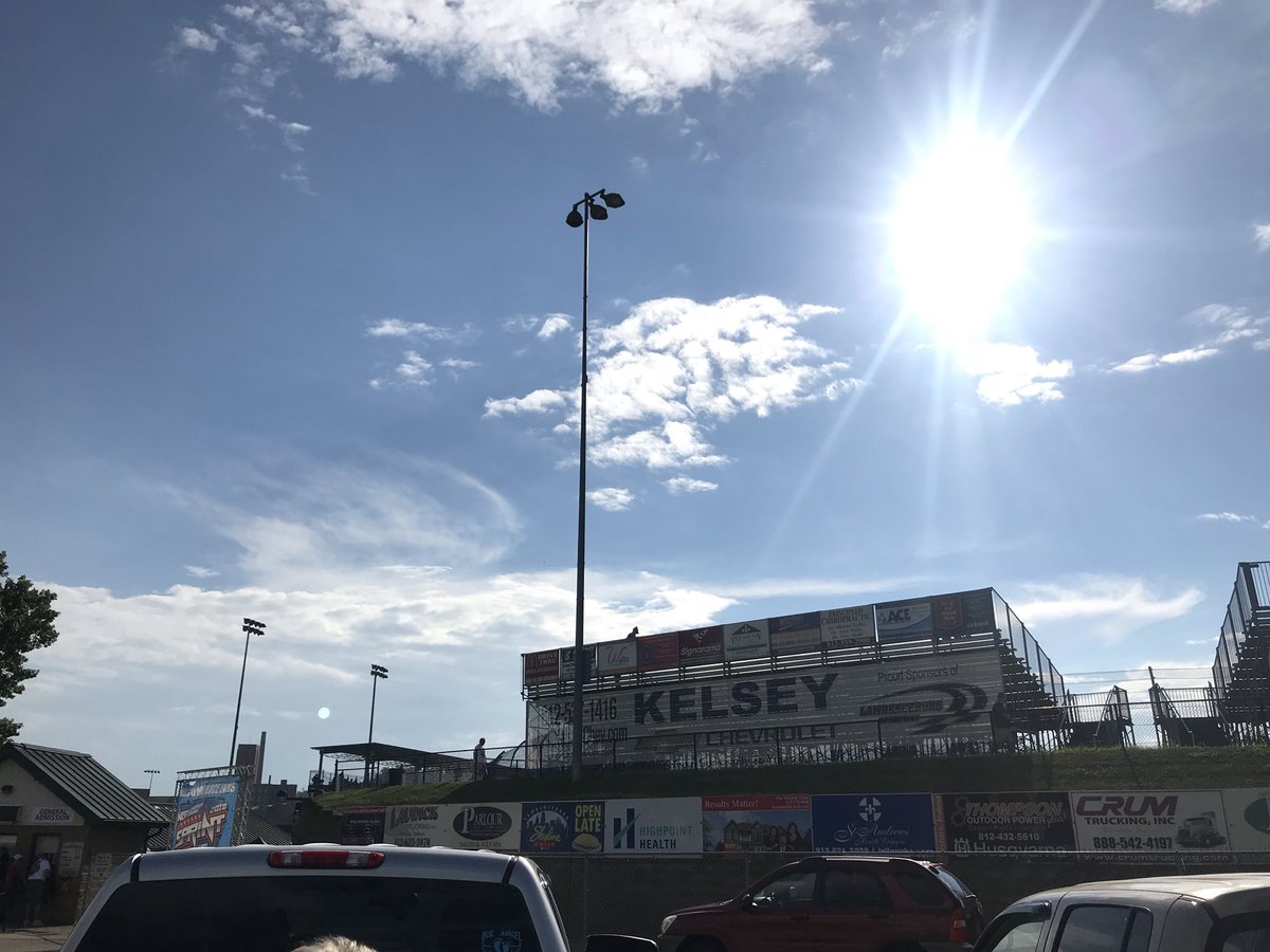 JoshHanson18's tweet image. Current conditions at @BurgSpeedway.

#ISW18