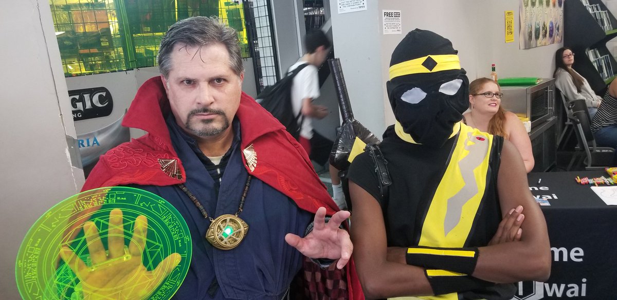 Nile_Fortner's tweet photo. ๐ฅ๐ฅTATE'S COMICS NOT AT COMIC-CON 2018๐ฅ๐ฅ
Another great year & another great #NotatComicCon event filled with fans, #cosplay, trivia, #comics, #popculture,& more!
Tags๐
#TatesComics #ComicBooks #Marvel #DCComics #TatesNotatComicCon #ComicBookStore #WeekendMood #ComicCon ๐โค https://t.co/Ep6FyAddkW