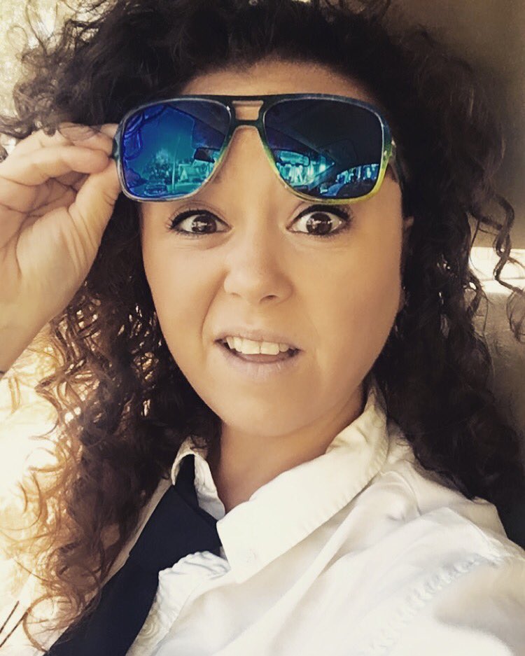AmyHanleyMPDG's tweet photo. ✨What do you mean I have to go back to work? 😩 #backtoworkblues #serverlife #serverproblems #sushiserver #actorslife #fakeittilyoumakeit #hiremenowplease #amyhanleyactor #mpdg55 #greetings #fromthevalley 🧚♀️🐣 https://t.co/3TmqnXI8jr