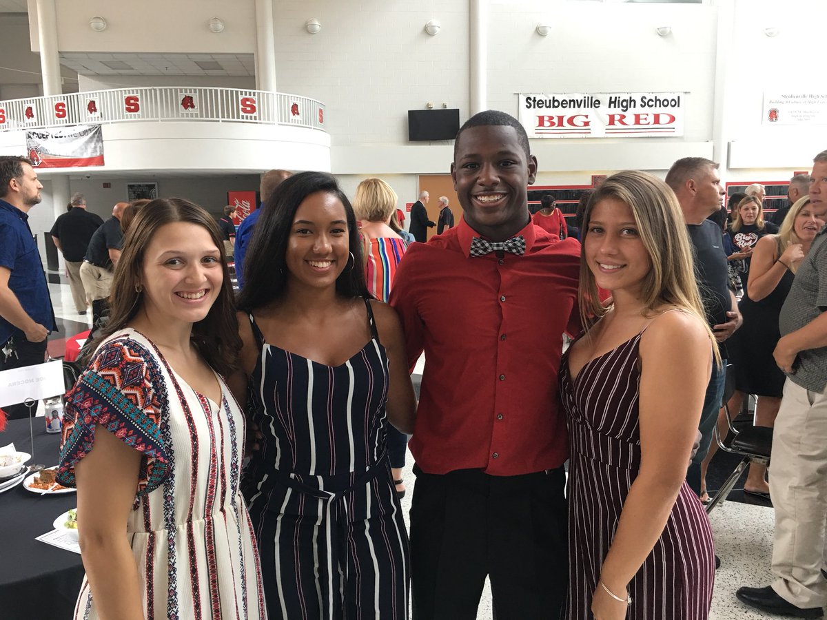 The 22nd Annual Lew Giammarco Appreciation &amp; Football Kickoff Dinner took place at Steubenville High School this afternoon. Congratulations to everyone who was honored! Only 33 more days until the Defenders of the Crimson and Black take the field! #RollRedRoll #BigRedProud