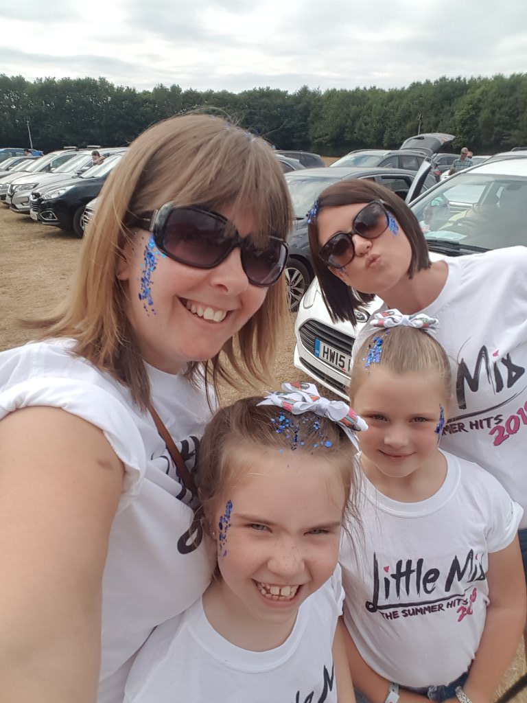 AnitaDawnHam's tweet photo. #kmfmLM Little Mix https://t.co/qrrlNolsRo