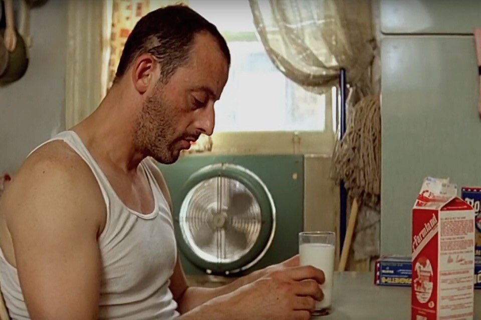 TheCinegogue's tweet photo. Milk lovers. https://t.co/AqOjPicOjg