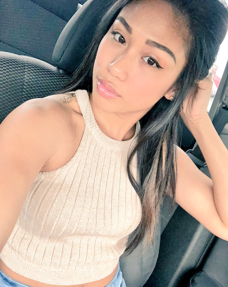 sidpigg's tweet photo. When you’re having a bad day but looking bad af that cancels out the bad day right?

#YES #nobaddays #positivity https://t.co/62XfvMR2N6