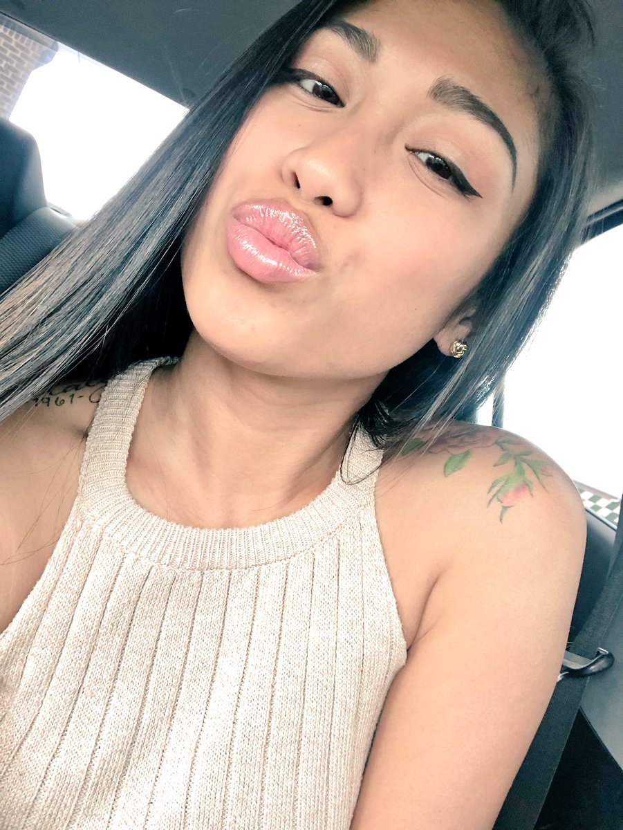 sidpigg's tweet photo. When you’re having a bad day but looking bad af that cancels out the bad day right?

#YES #nobaddays #positivity https://t.co/62XfvMR2N6