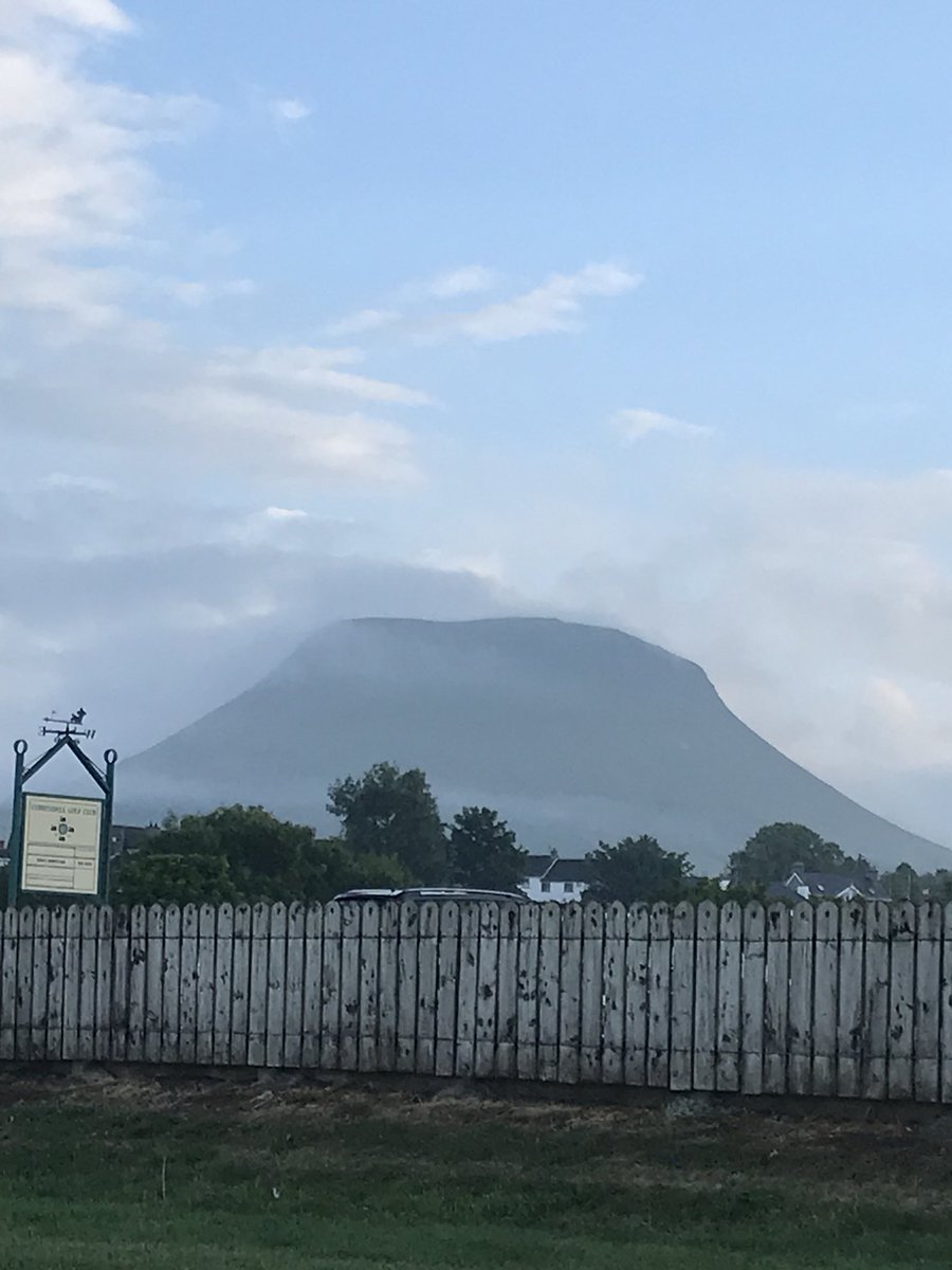 PJArchitecture's tweet photo. What better way to finish the holidays before back to the drawing board than an evening with great food @Harrys10217 and great company @CareyCaroline  in the picturesque Glens of Antrim and Cushendall. https://t.co/sXPfpbZVep