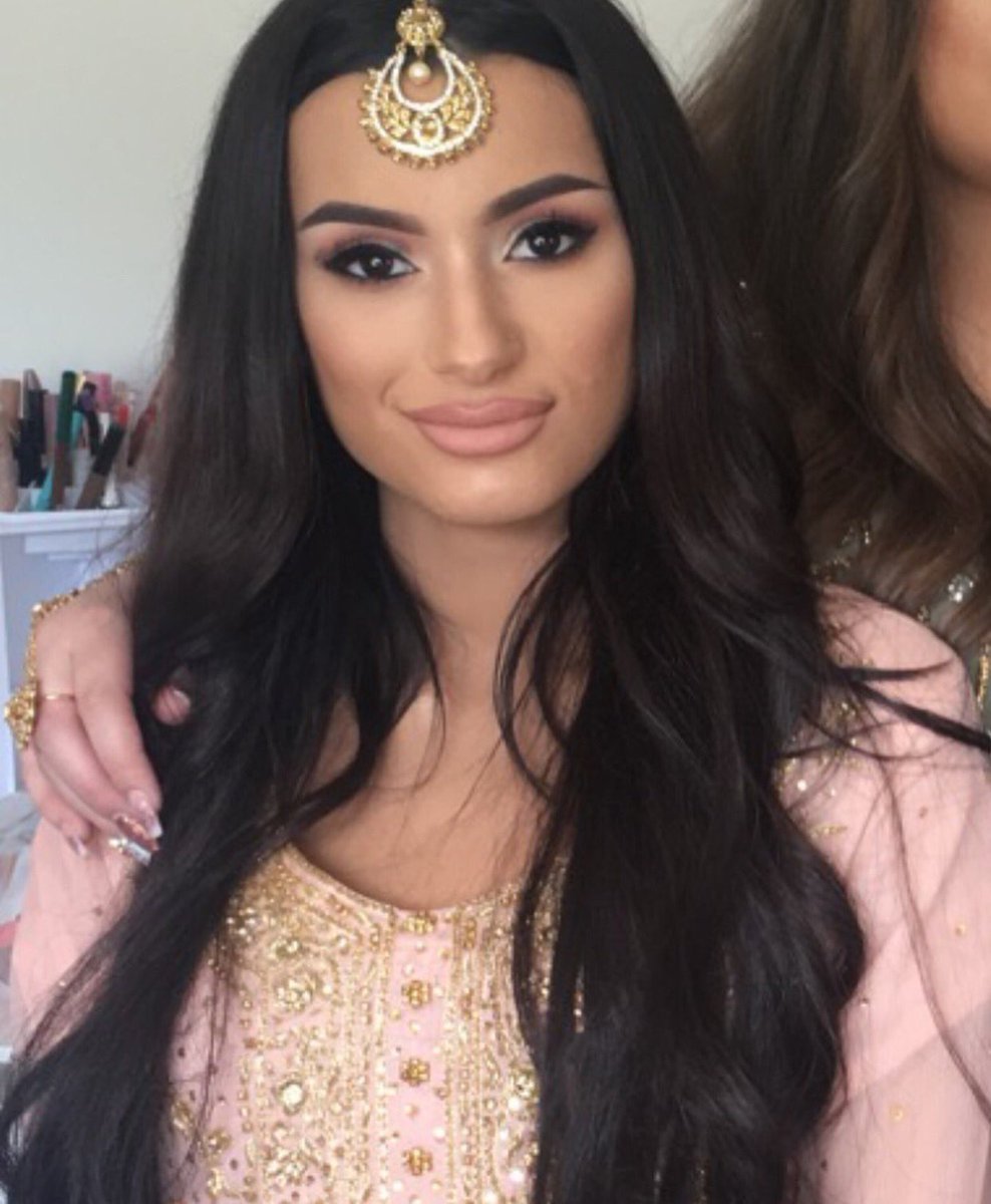 MalikFrUpdates's tweet photo. HAPPY BIRTHDAY WALIYHA!! 🎂 🎉🎊 https://t.co/bSpNGWqByE