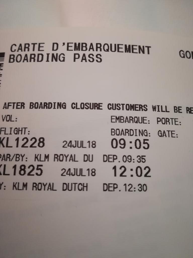 AliceGonneaud's tweet photo. #flightcancelled .@AirFranceFR #CustomerService managed to rebook us to the next 2 days flight #badcustomerservice no #hotline (of course), people #sleep by now
#canitgomorewrong? #AirFrance #unacceptable https://t.co/zIrCbzuSPS