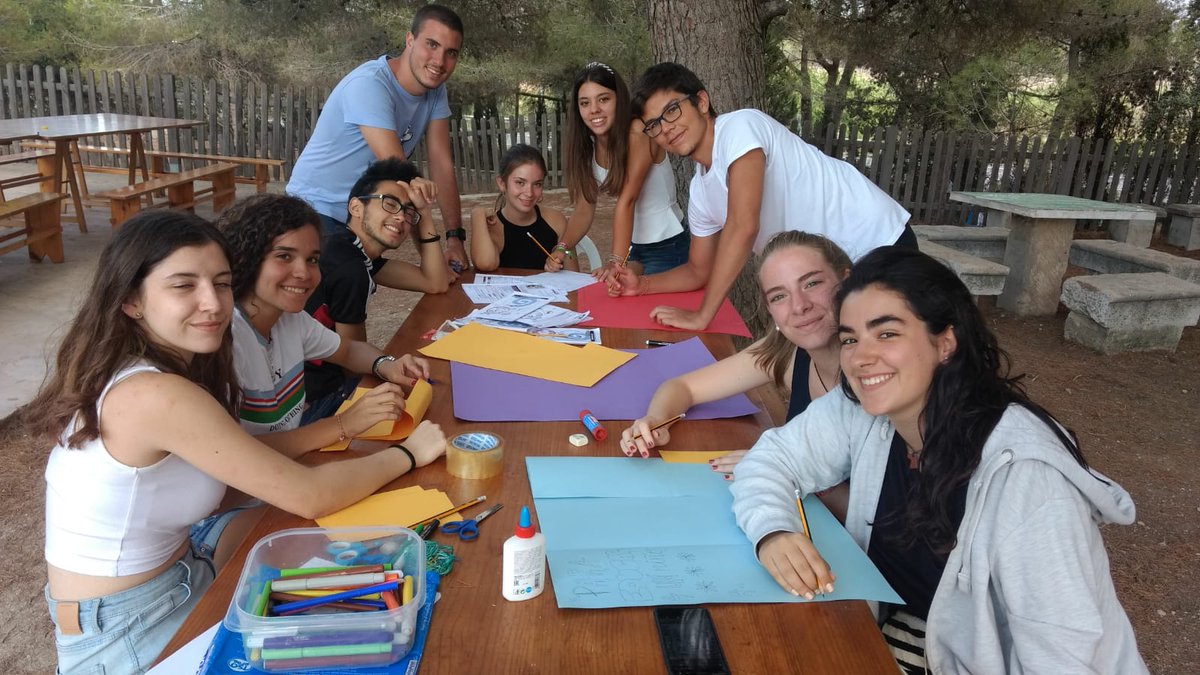convimarcha's tweet image. Cada grupo ha preparado un blog sobre su experiencia Champagnat, expresando en él, como se vive hoy el carisma de Marcelino en su día a día. @MaristasCt @GVXvalencia @GVXAlicante @GVXMurcia @GVXMediterranea