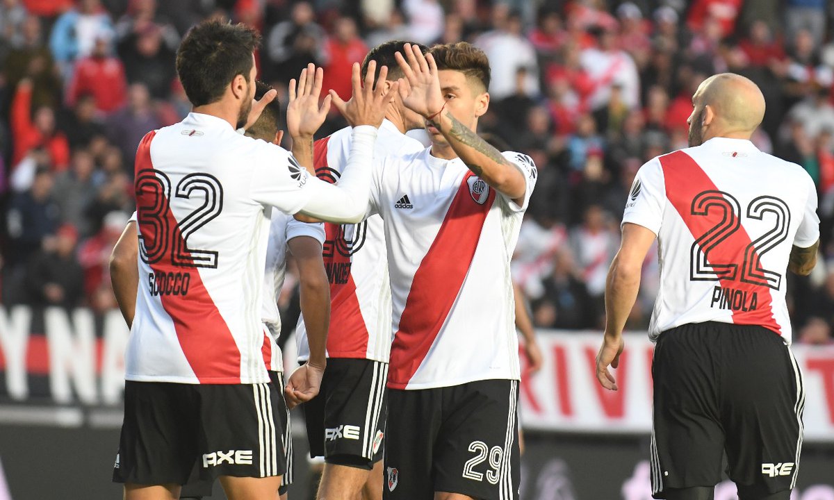 Diario_Extra's tweet photo. #CopaArgentina 🏆 | Festival de goles para el campeón ⚽️

River inició su defensa del título con un 7-0 sobre Central Norte de Salta, equipo del Federal B y que no disputaba un partido oficial desde febrero. El Millonario va contra Villa Dálmine en 16avos. 

📸@CARPoficial https://t.co/VtrJrhZPGC