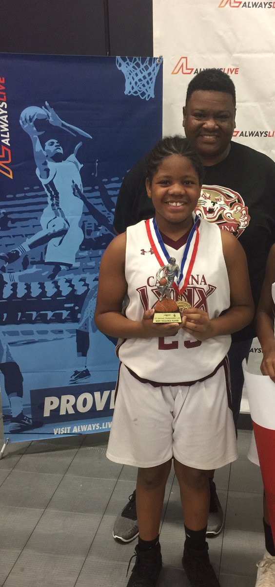CarolinaLynxWBB's tweet photo. Congratulations to the Lynx2023 for winning the USSSA National Championship in the Gold Bracket! Likewise, congratulations to the Lynx2025 for winning the USSSA National Championship in the Silver Bracket! #pipelineisgood #futureisbright #twomvps https://t.co/wm6OWmMy56
