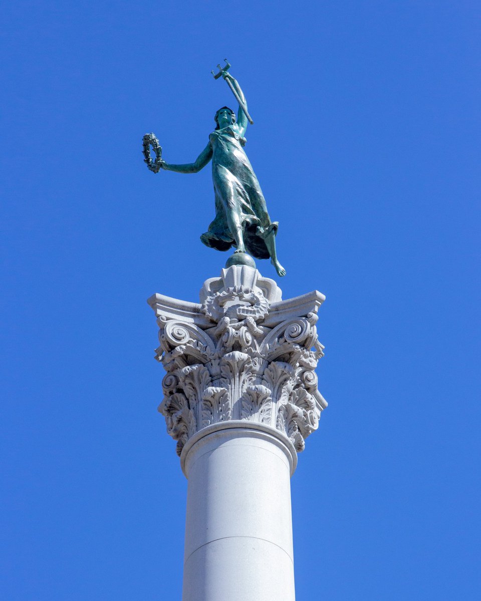 Thinking about how good Alma looks with this blue sky
