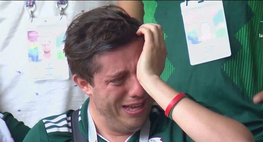 daylightwlls's tweet image. Cuando la cuenta de 1D haga el tweet de la séptima canción oficialmente va ser 23 de Julio en México

#8YearsofOneDirection