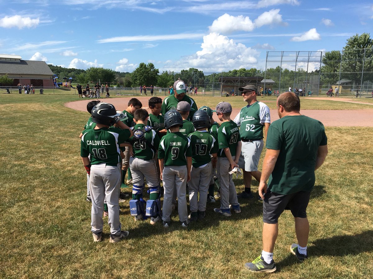 CPGreenMachine's tweet photo. Clifton Park 10u Green All Stars complete their summer by finishing 2nd in the Halfmoon Melee to Colonie #CongratsToColonie #YoureNotNoCo #ThankYouHalfmoon #WeHadFun #WhatWillWeDoNextWeekend https://t.co/QPzkHkYeQy