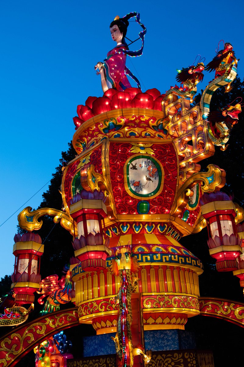 fishiversity's tweet photo. Spent less than 24 hours in the @CityofCleveland to visit the Lantern Festival at @clemetzoo. It was FANTASTIC - hope you bring it back. Some favorite pics . . . https://t.co/zawdifVliz