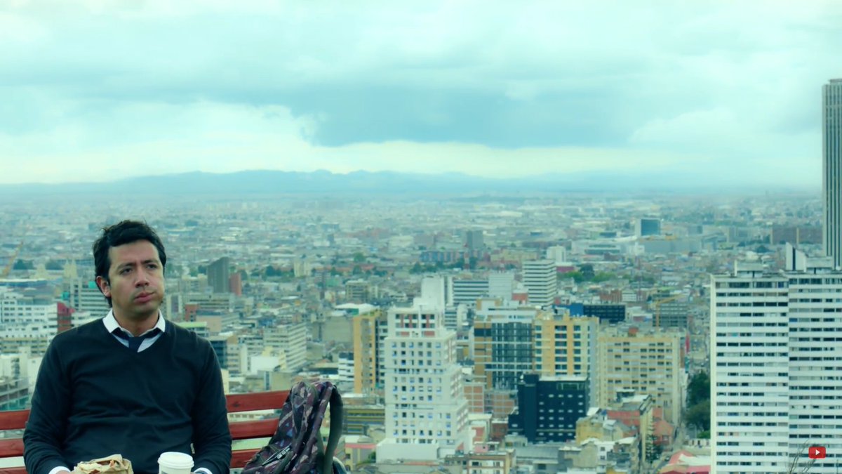 Últimamente mi estado de ánimo se basa en lo que me produce la introspección y la espera.