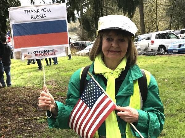 BoricuaMXMari's tweet photo. Omg. Weโve seen some stupid sh*t from these trumpsters, but if this is gonna start to be a thing, Iโm going to scream. ๐คฏ๐คญ๐ #ThisCannotBeReal #PeopleJustCantBeThisStupid #OrCanThey #ThisIsASickness https://t.co/sxh1o98HHm
