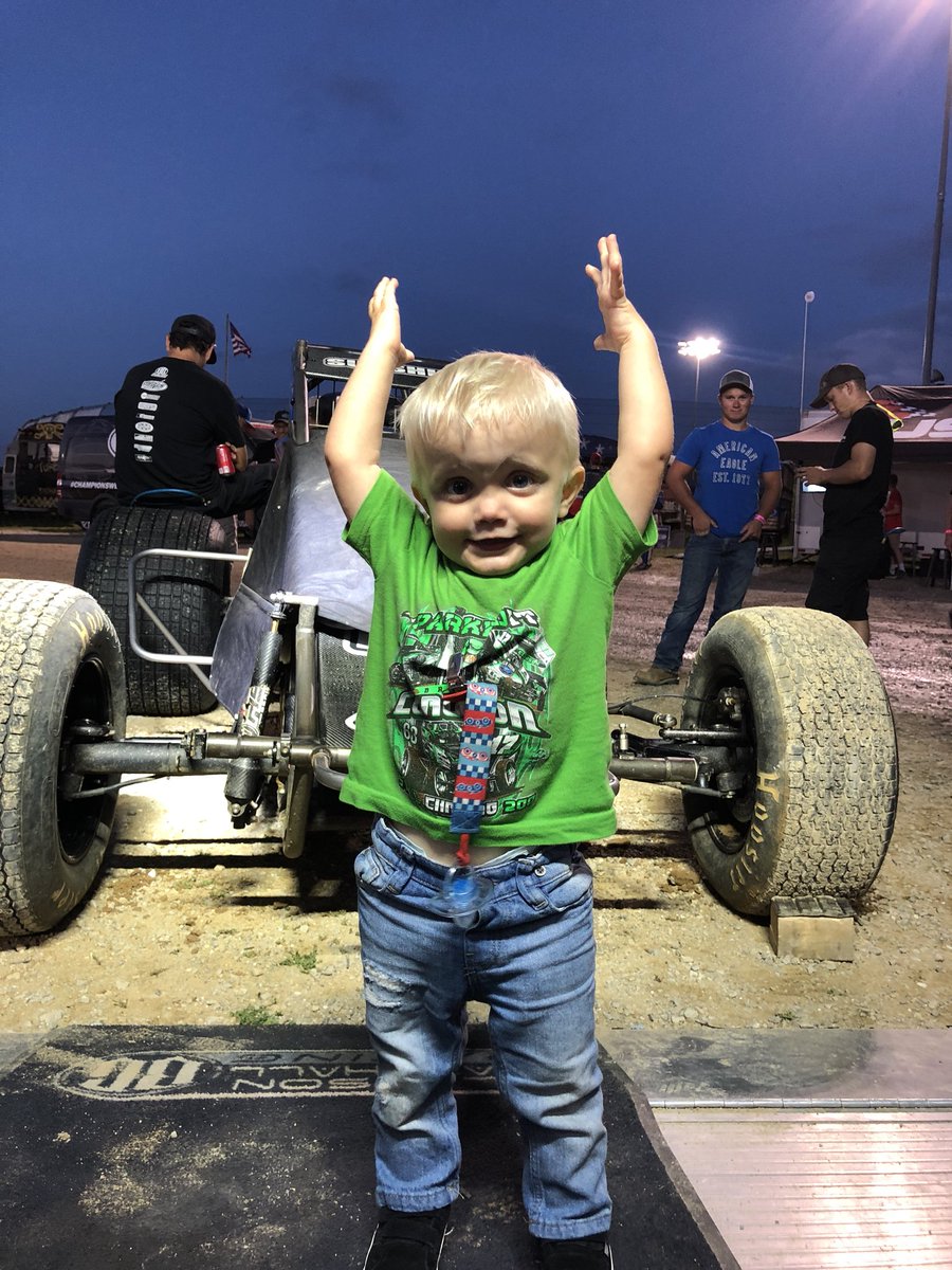 ClausonMarshall's tweet photo. Tyler Courtney starts 2nd in tonight’s @USACNation feature event at @BurgSpeedway ! #CarterB https://t.co/hNK12ML5k7