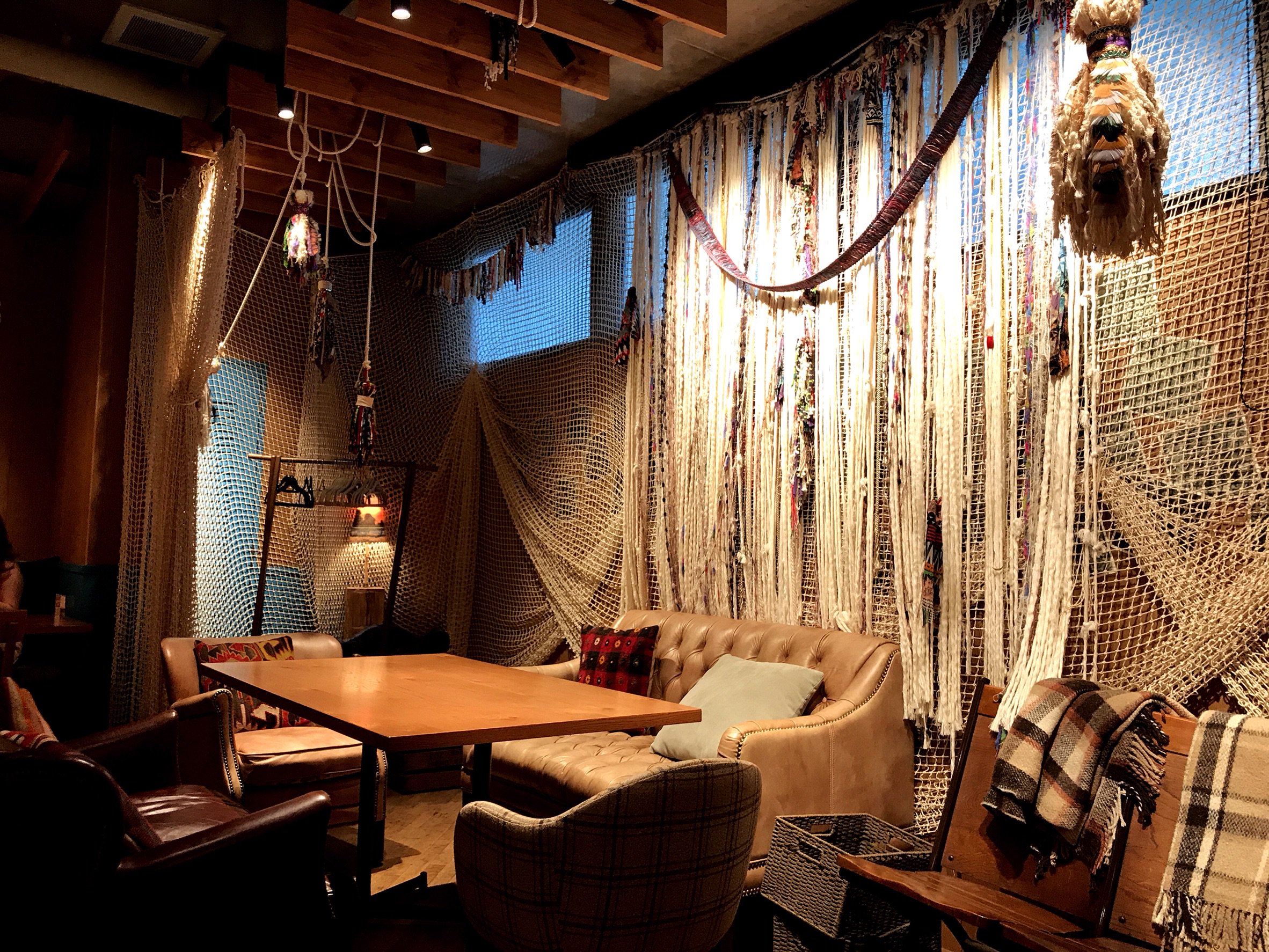 Cafenavi Cafe Navi心斎橋 The Wall 詳細 アジアン風な内装が特徴的で 同会場はホテルの一階にあり 昼はカフェ 夜はバー Amp レストランと楽しめます 店舗詳細 住所 大阪府大阪市中央区西心斎橋2 17 9 営業時間 11 00 24 00 L O 23